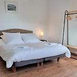 Agence Moment'apart St Louis Apartment *